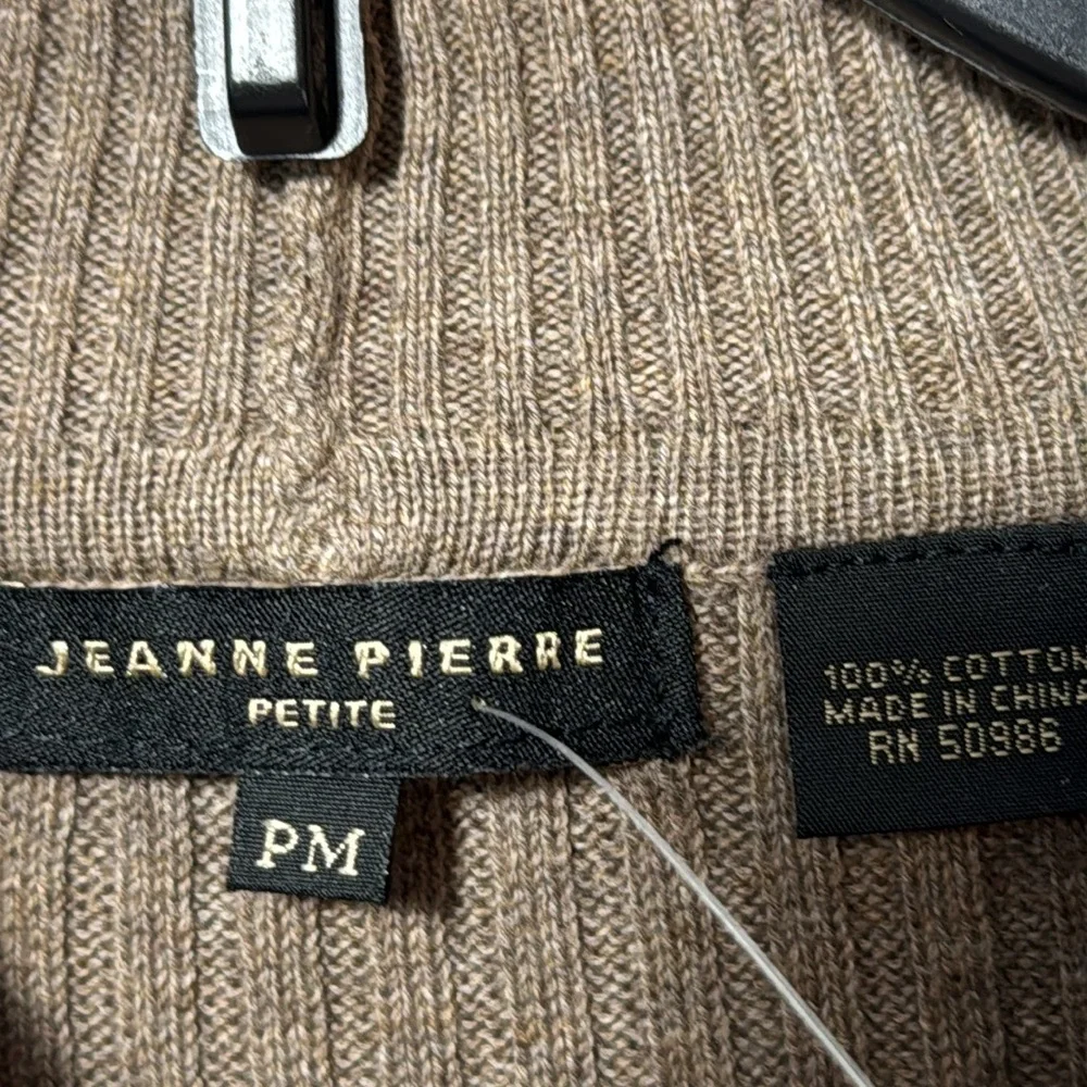Jeanne Pierre Sweater‎ Taupe Mock Neck Scalloped in Size Petite M  NWT
